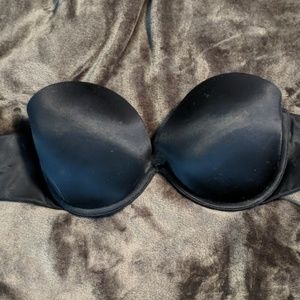 Strapless push-up bra